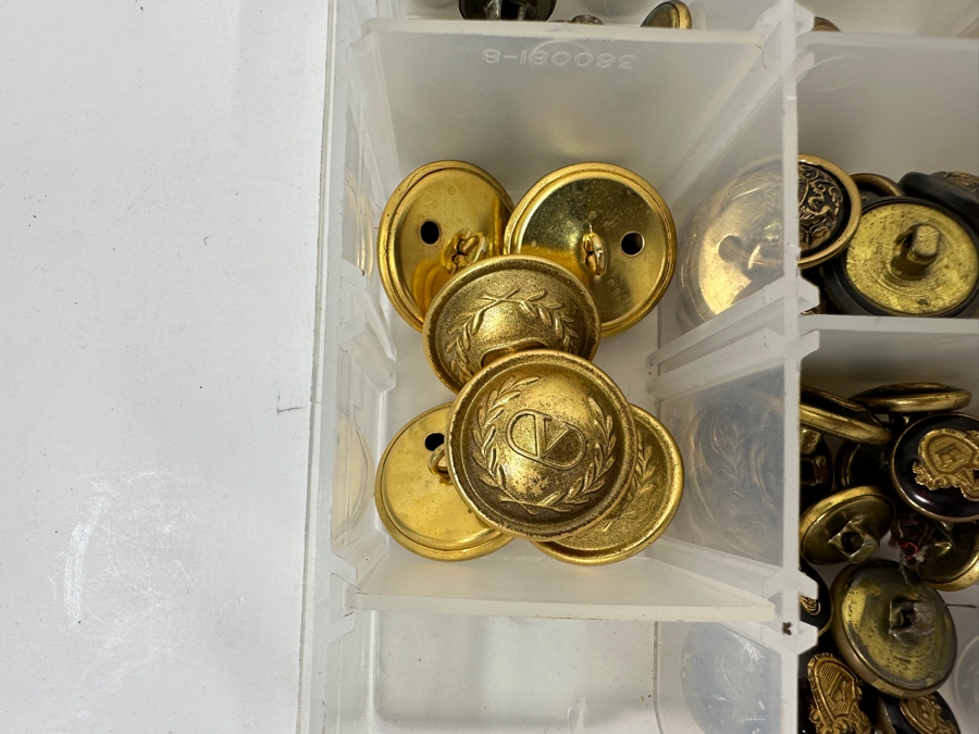 Just Added - Collection Of Various Buttons From The Police & Military [Photo 2]