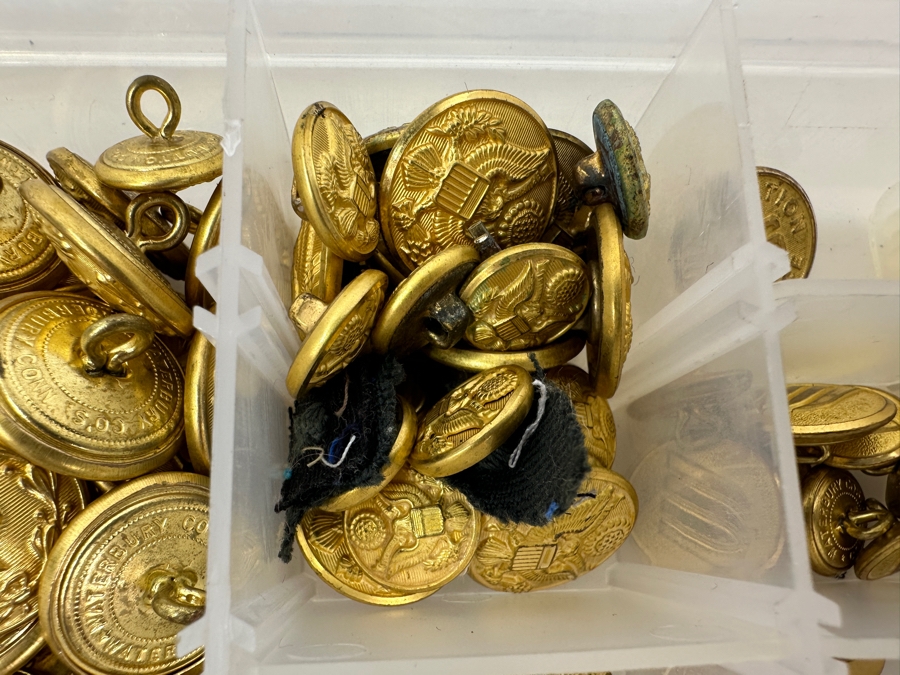 Just Added - Collection Of Various Buttons From The Police & Military [Photo 9]