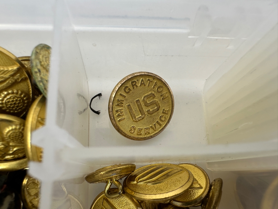 Just Added - Collection Of Various Buttons From The Police & Military [Photo 12]