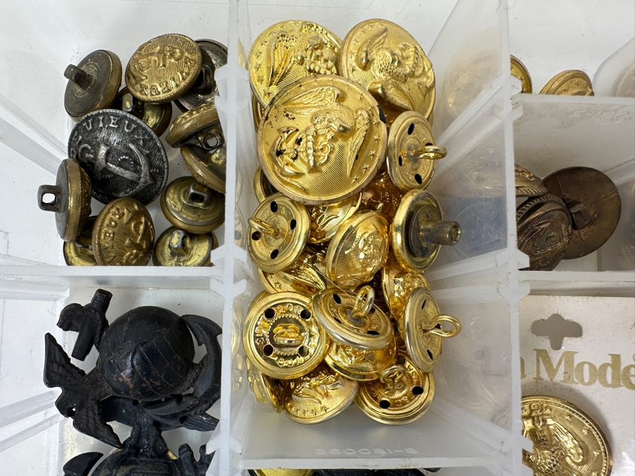 Just Added - Collection Of Various Military Pins & Buttons [Photo 2]