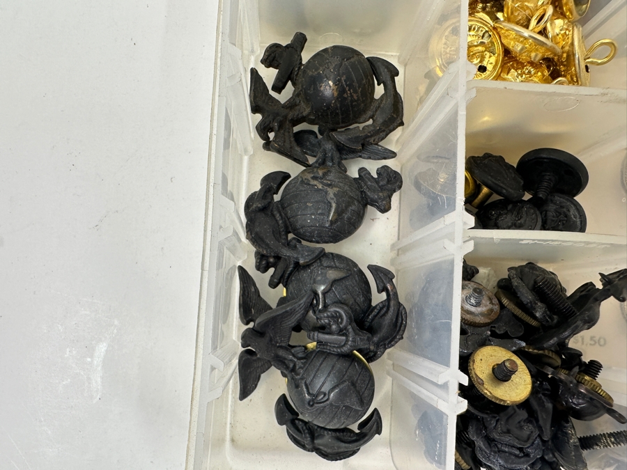 Just Added - Collection Of Various Military Pins & Buttons [Photo 3]