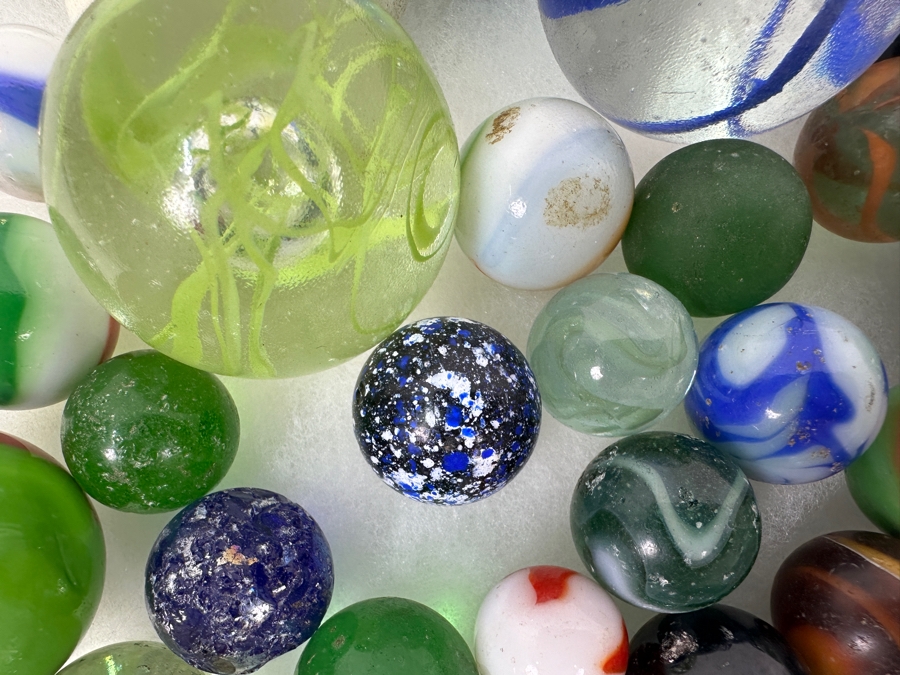 Just Added - Vintage Collection Of Glass Marbles Including Shooters Taws Largest Marble Is 1.75'W [Photo 14]