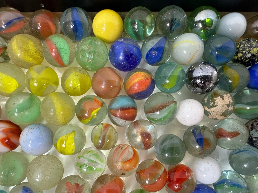 Just Added - Huge Vintage Collection Of Glass Marbles - See Photos 16.5 X 12.5 [Photo 10]