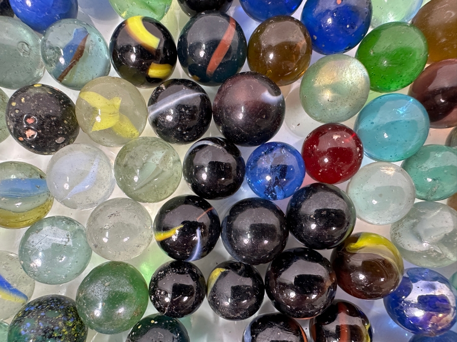 Just Added - Huge Vintage Collection Of Glass Marbles - See Photos 16.5 X 12.5 [Photo 22]