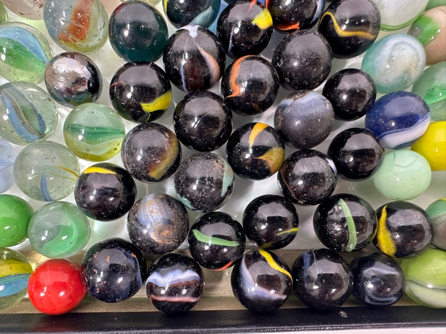 Just Added - Huge Vintage Collection Of Glass Marbles - See Photos 16.5 X 12.5 [Photo 17]