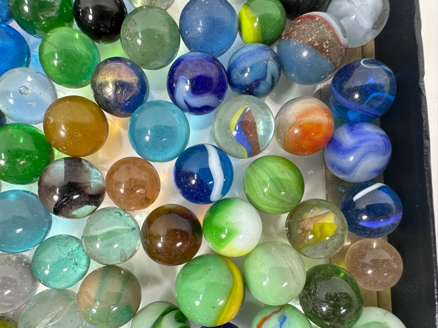 Just Added - Huge Vintage Collection Of Glass Marbles - See Photos 16.5 X 12.5 [Photo 26]