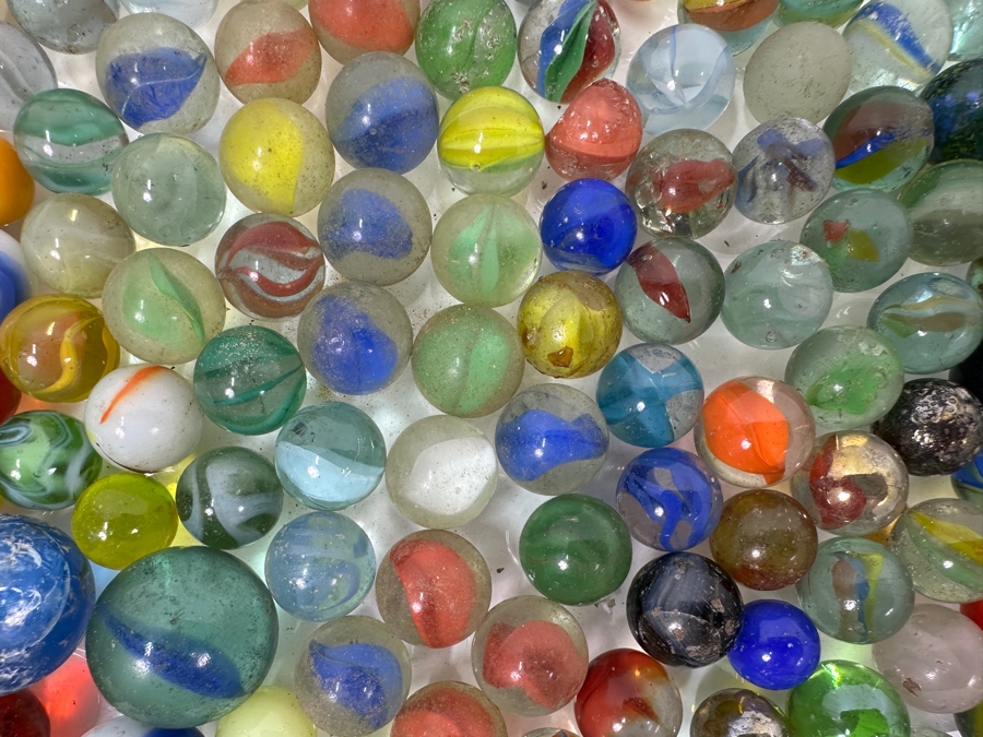 Just Added - Huge Vintage Collection Of Glass Marbles - See Photos 16.5 X 12.5 [Photo 13]