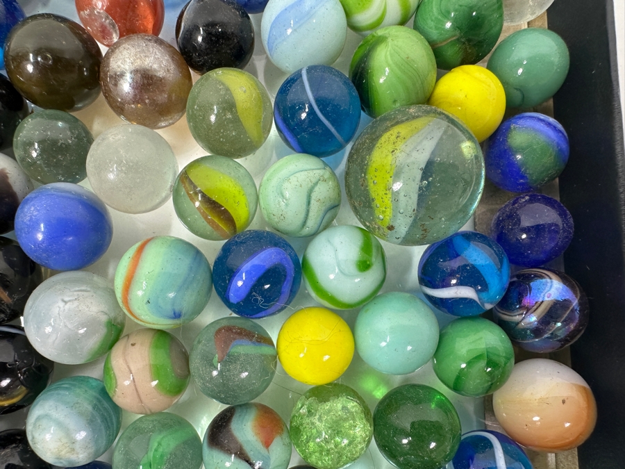 Just Added - Huge Vintage Collection Of Glass Marbles - See Photos 16.5 X 12.5 [Photo 28]