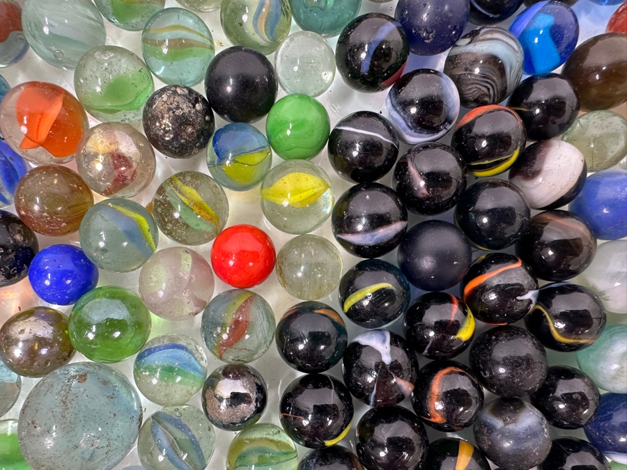 Just Added - Huge Vintage Collection Of Glass Marbles - See Photos 16.5 X 12.5 [Photo 18]