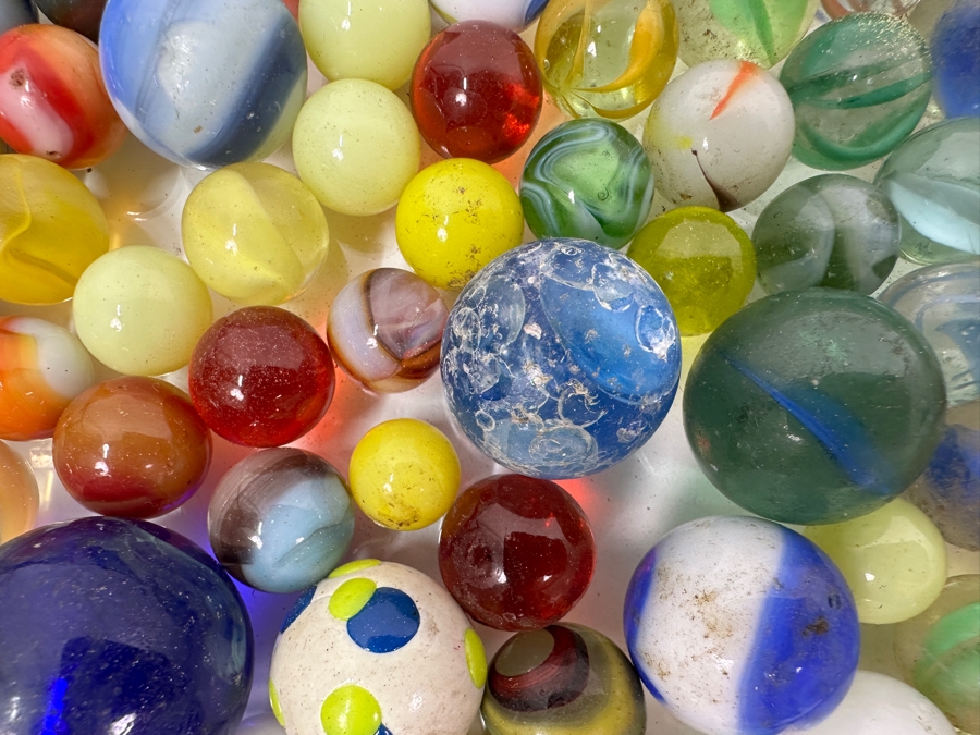 Just Added - Huge Vintage Collection Of Glass Marbles - See Photos 16.5 X 12.5 [Photo 3]