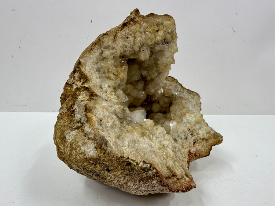 Just Added - Crystal Quartz Geode 8' x 6.5' [Photo 4]