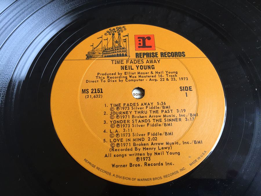 Neil Young ‎- Time Fades Away  - Reprise Records ‎- MS 2151  [Photo 6]