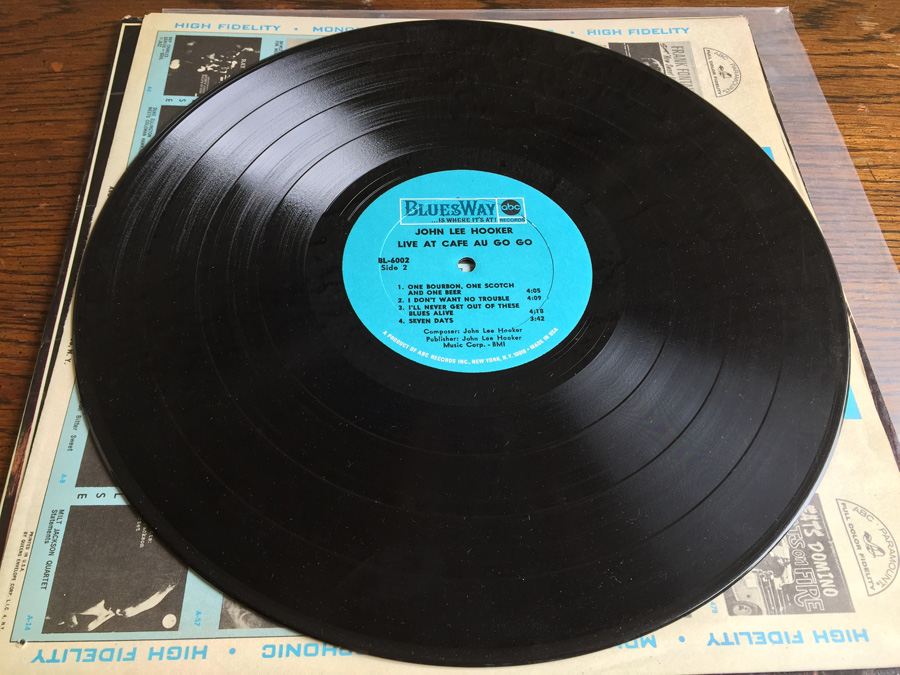 John Lee Hooker ‎- Live At Cafe Au-Go-Go - Bluesway ‎- BLS-6002  [Photo 5]