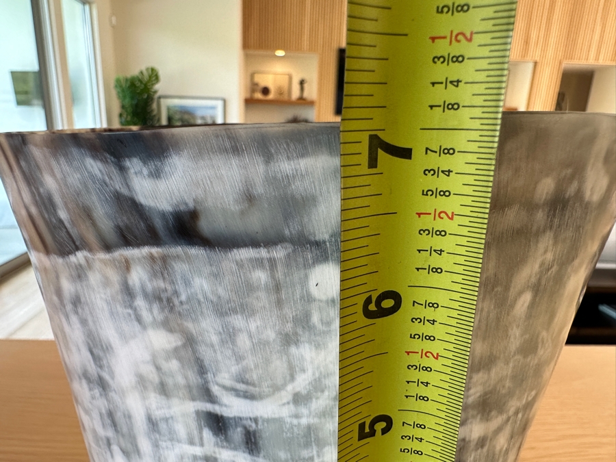 Fairkind Ankole Horn Kibwe Utensil Holder 7'W x 7'H [Photo 8]