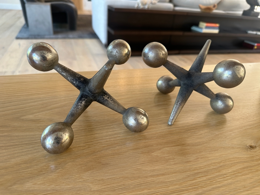 Pair Of Metal Decorative Jax Jacks Sculptures 6W