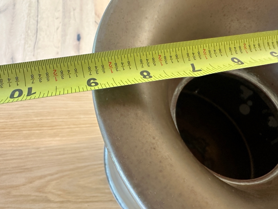 Vintage Redskin Chewing Tobacco Brass Spittoon 9'W x 10'H [Photo 7]