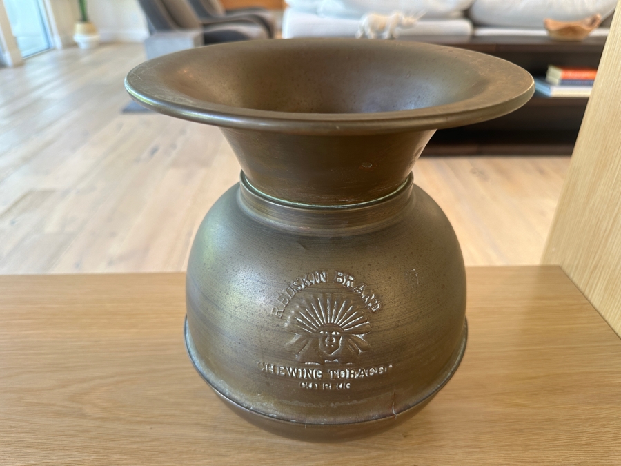 Vintage Redskin Chewing Tobacco Brass Spittoon 9'W x 10'H [Photo 2]