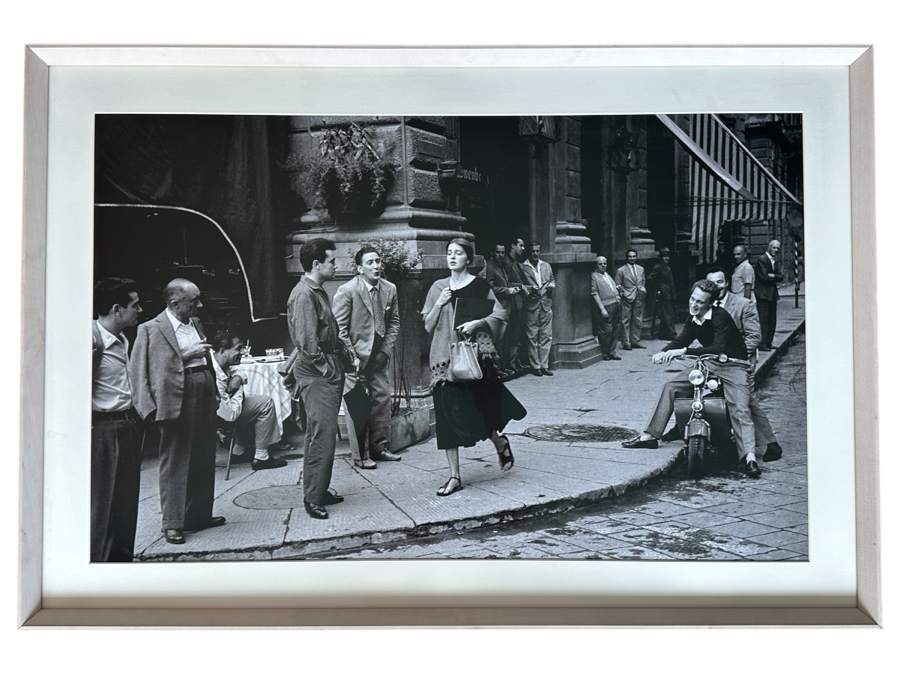 Photographic Print Of The Famous Photograph “American Girl In Italy” Taken By American Photojournalist Ruth Orrin In 1951 35 X 22 Framed 41 X 28