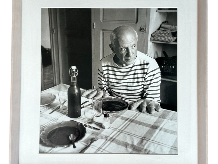 Photographic Print Of Pablo Picasso Titled “Les Pains De Picasso” (Picasso’s Bread) Taken By French Photographer Robert Doisneau In 1952 15.5 X 16.5 Framed 21.5 X 22.5