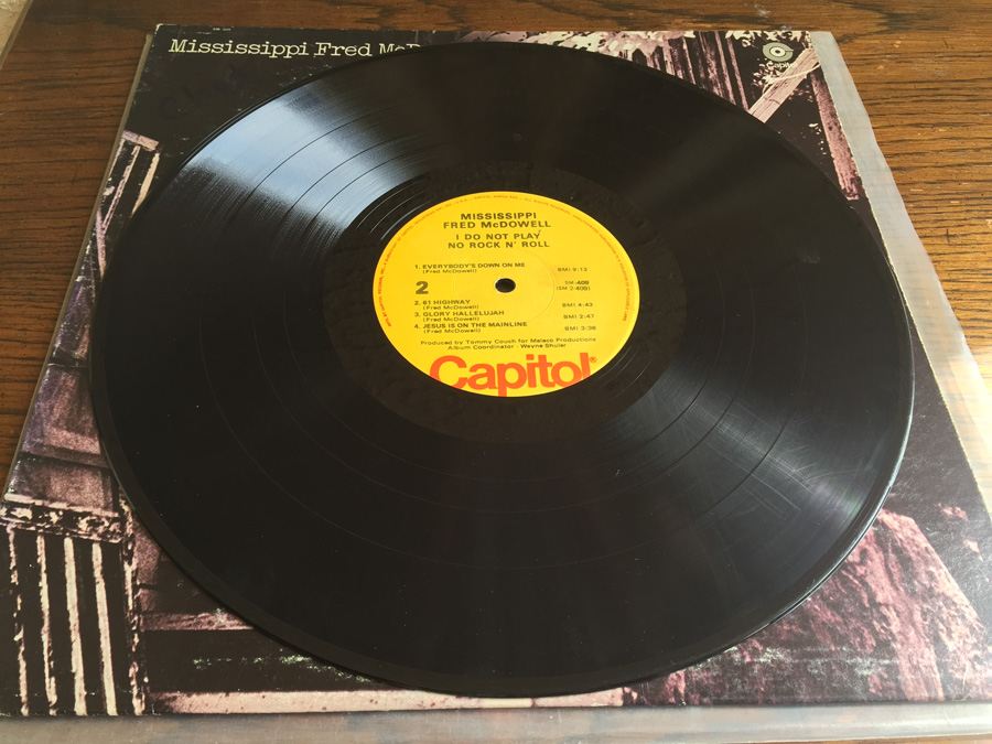 Mississippi Fred McDowell - I Do Not Play No Rock 'N' Roll - Capitol Records ‎- SM-409 [Photo 6]