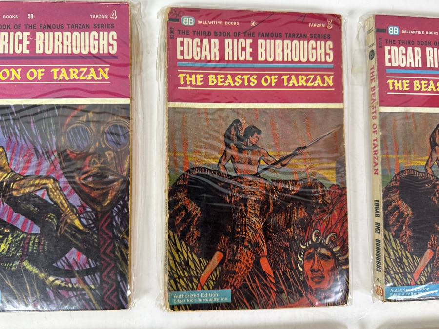 (6) Edgar Rice Burroughs Tarzan Paperback Books [Photo 3]