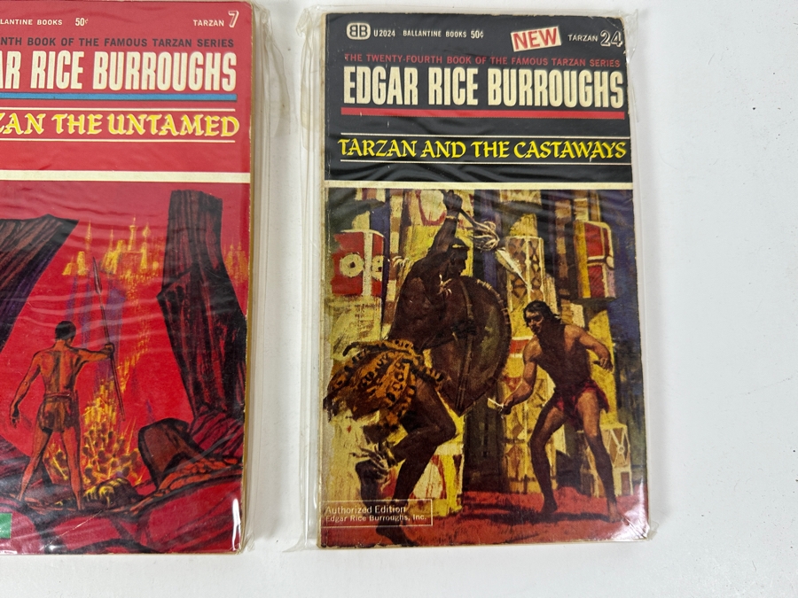 (6) Edgar Rice Burroughs Tarzan Paperback Books [Photo 7]