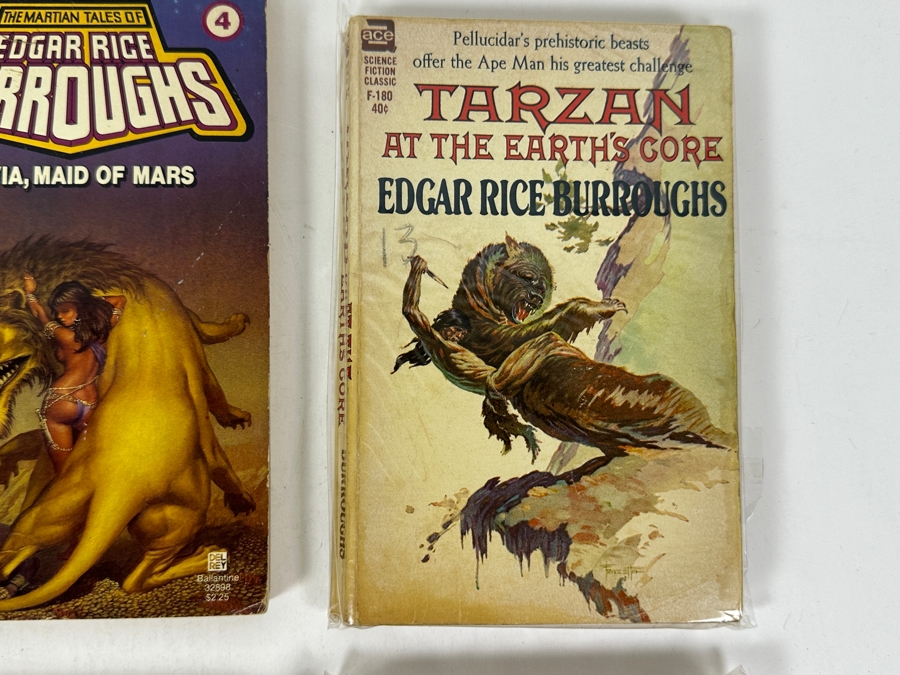 (6) Edgar Rice Burroughs Paperback Books Science Fiction Mars Series, Tarzan & More [Photo 4]