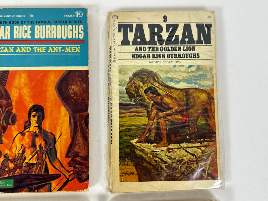(6) Edgar Rice Burroughs Tarzan Paperback Books [Photo 4]