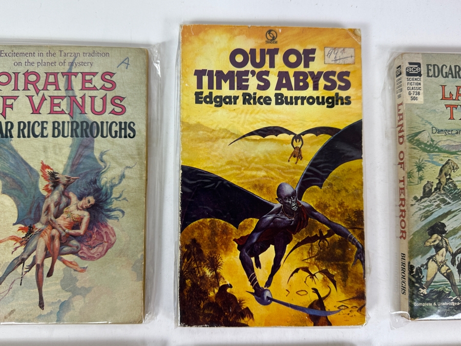 (6) Edgar Rice Burroughs Various Paperback Books [Photo 3]