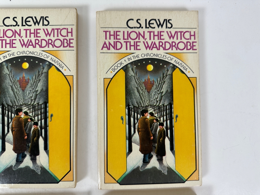 (6) C. S. Lewis Paperback Books: (3) The Lion, The Witch And The Wardrobe, The Last Battle, Mere Christianity & The Silver Chair [Photo 4]