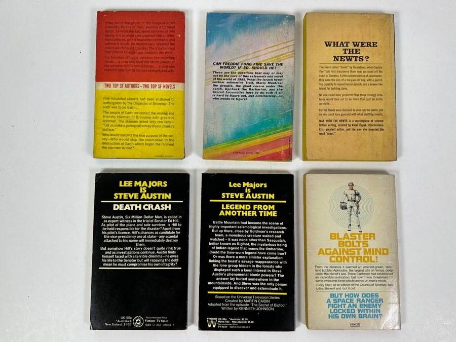 (6) Science Fiction Paperback Books [Photo 8]