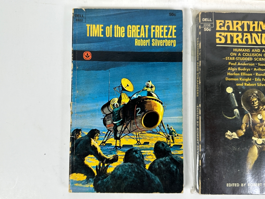(6) Science Fiction Paperback Books [Photo 5]