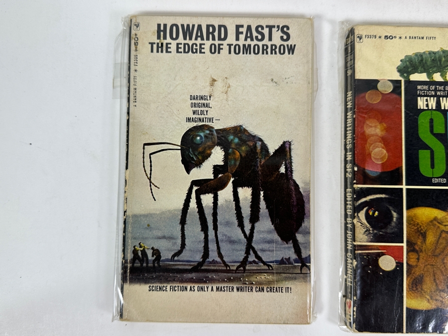 (6) Science Fiction Paperback Books [Photo 5]