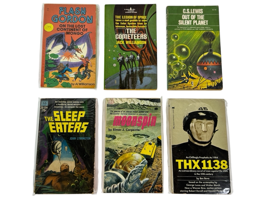 (6) Science Fiction Paperback Books