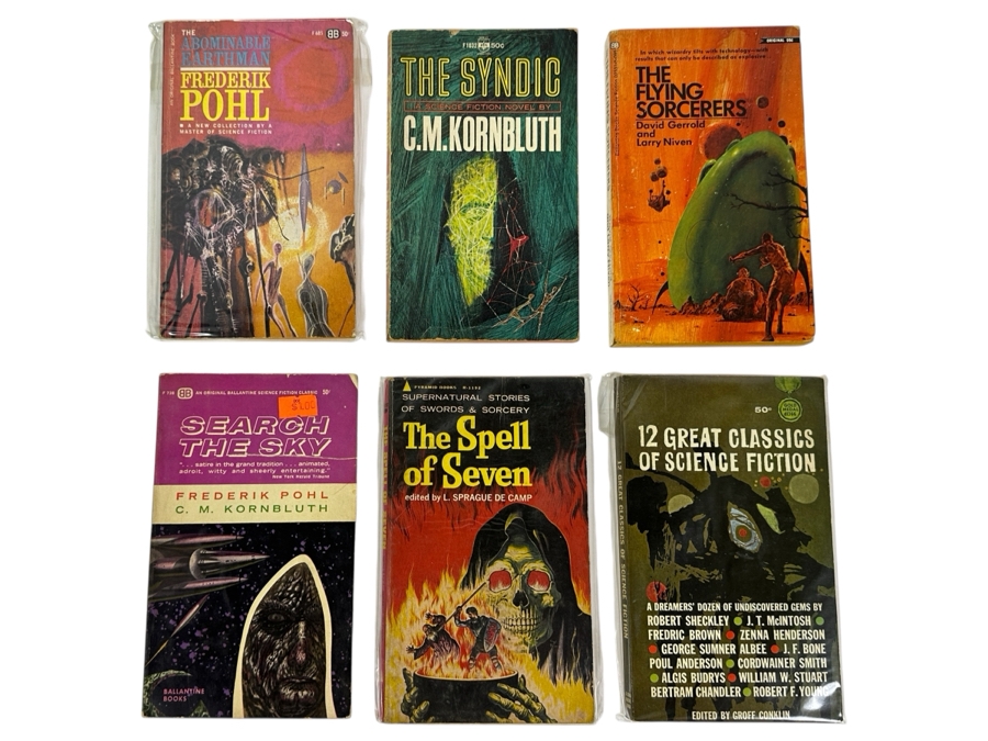 (6) Science Fiction Paperback Books
