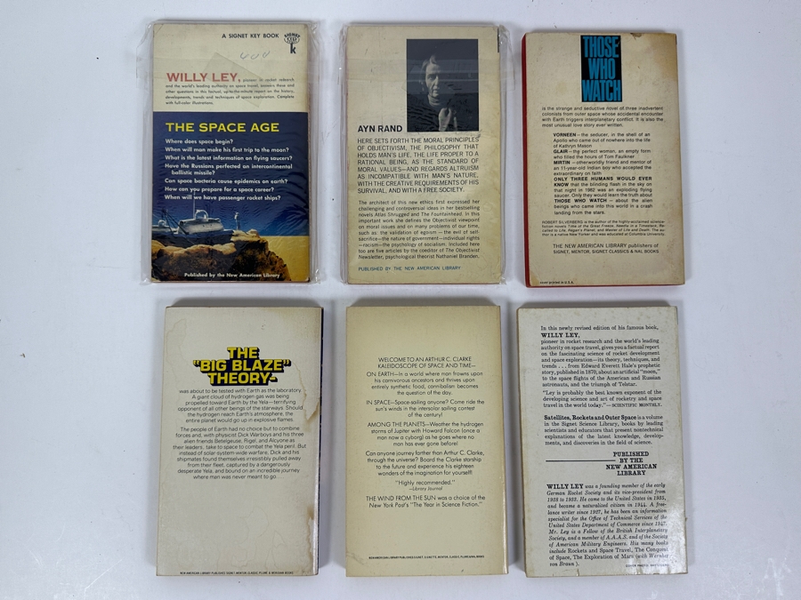 (6) Science Fiction Paperback Books [Photo 8]