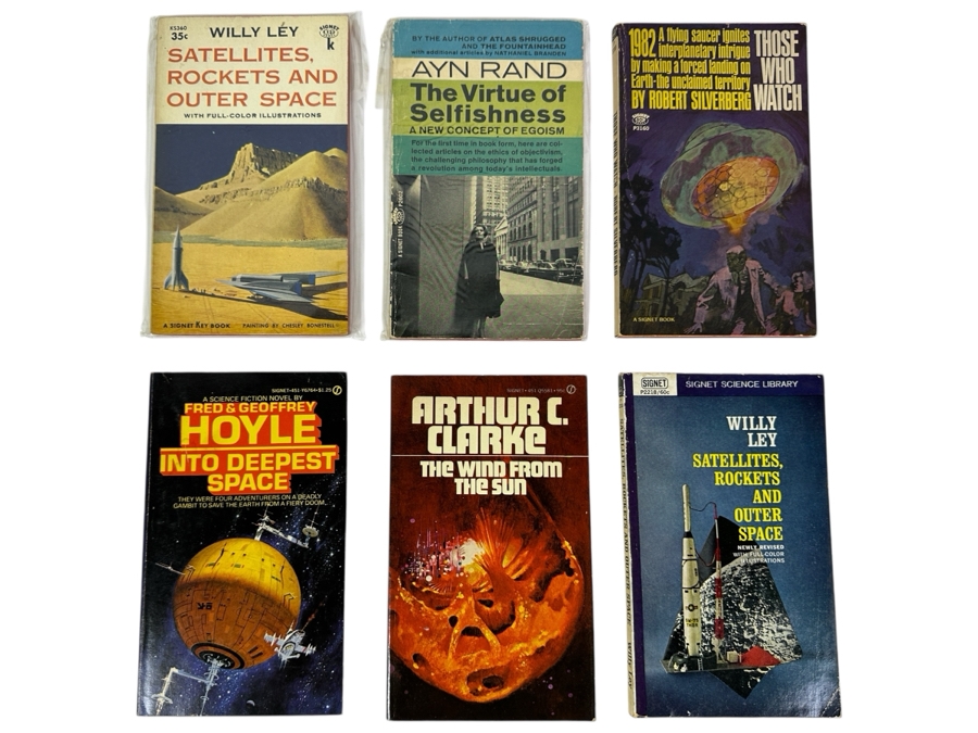 (6) Science Fiction Paperback Books