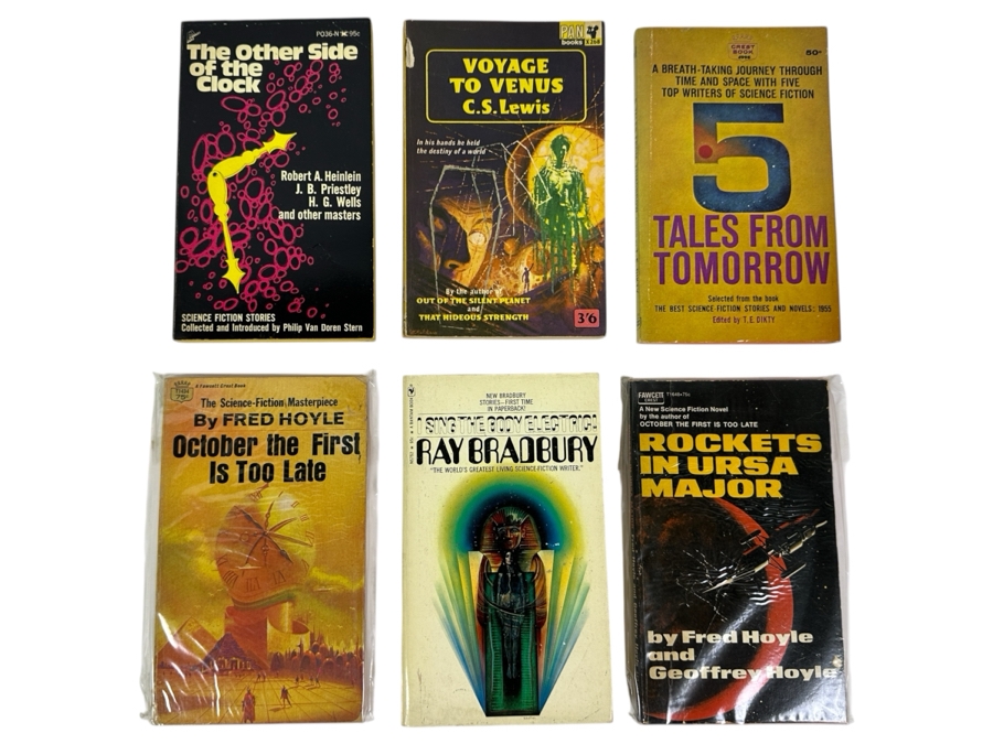 (6) Science Fiction Paperback Books