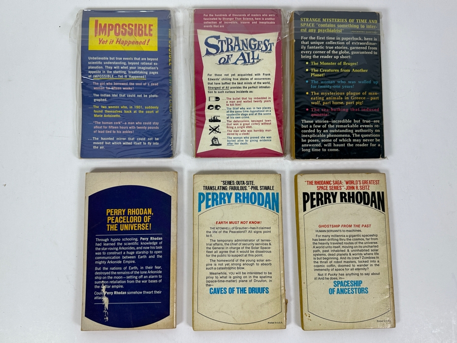 (6) Science Fiction Paperback Books [Photo 8]