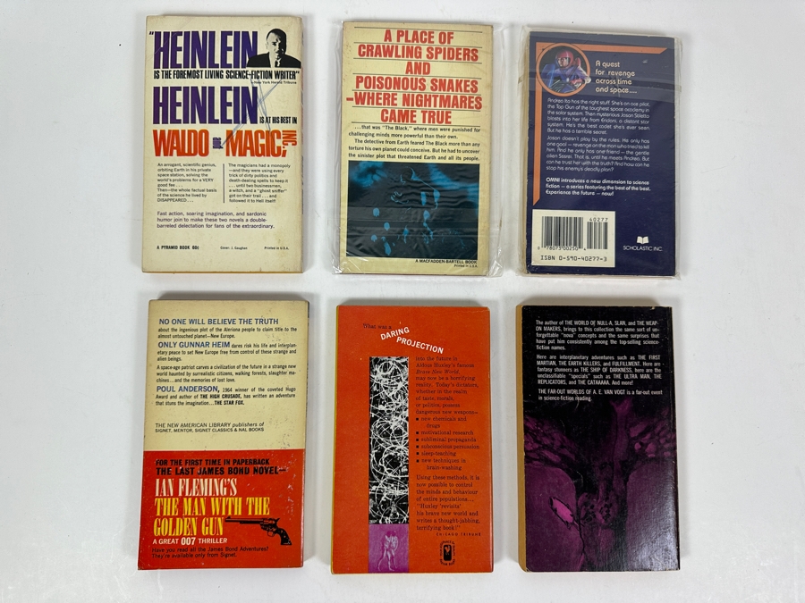 (6) Science Fiction Paperback Books [Photo 8]
