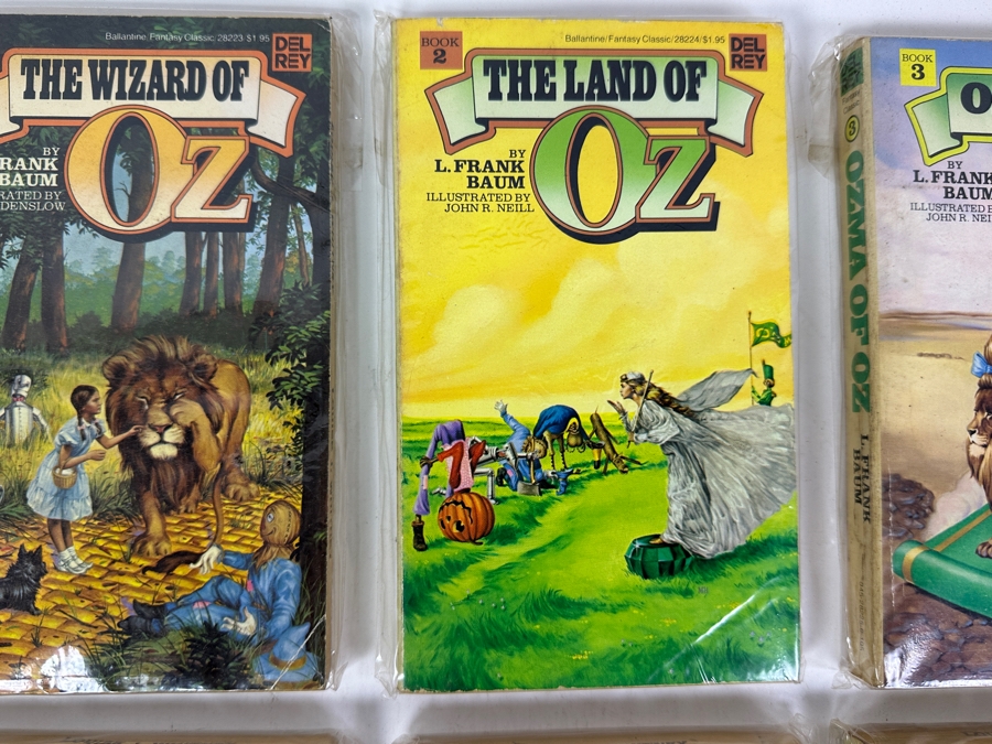 (6) L. Frank Baum Oz Paperback Books: Wizard Of Oz Books 1 - 6 [Photo 3]