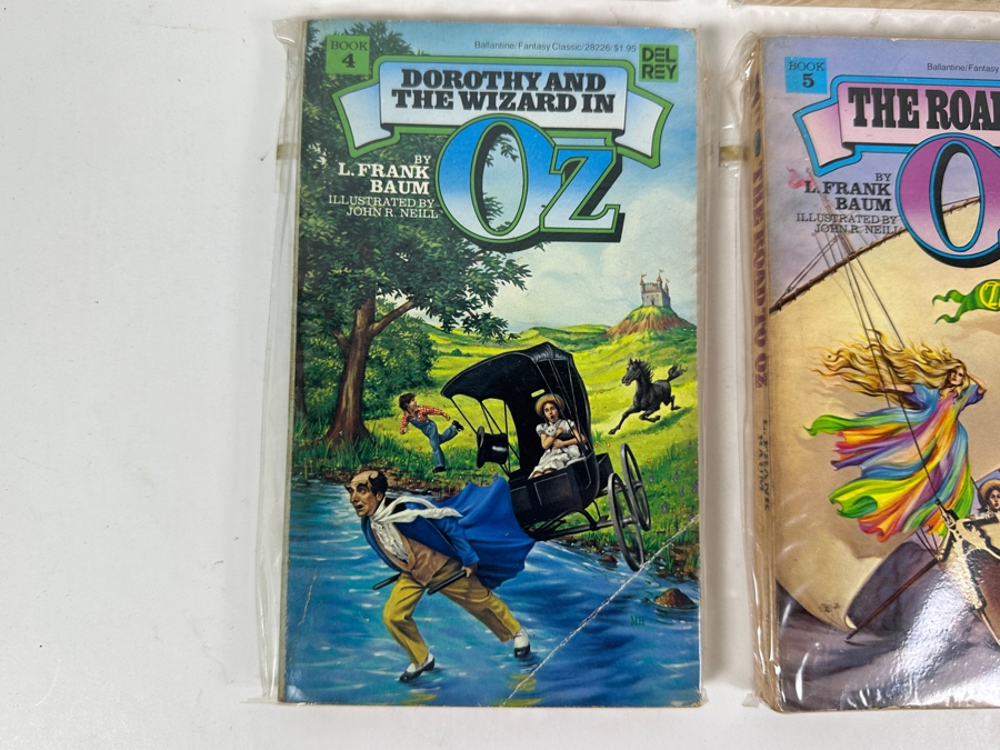 (6) L. Frank Baum Oz Paperback Books: Wizard Of Oz Books 1 - 6 [Photo 5]
