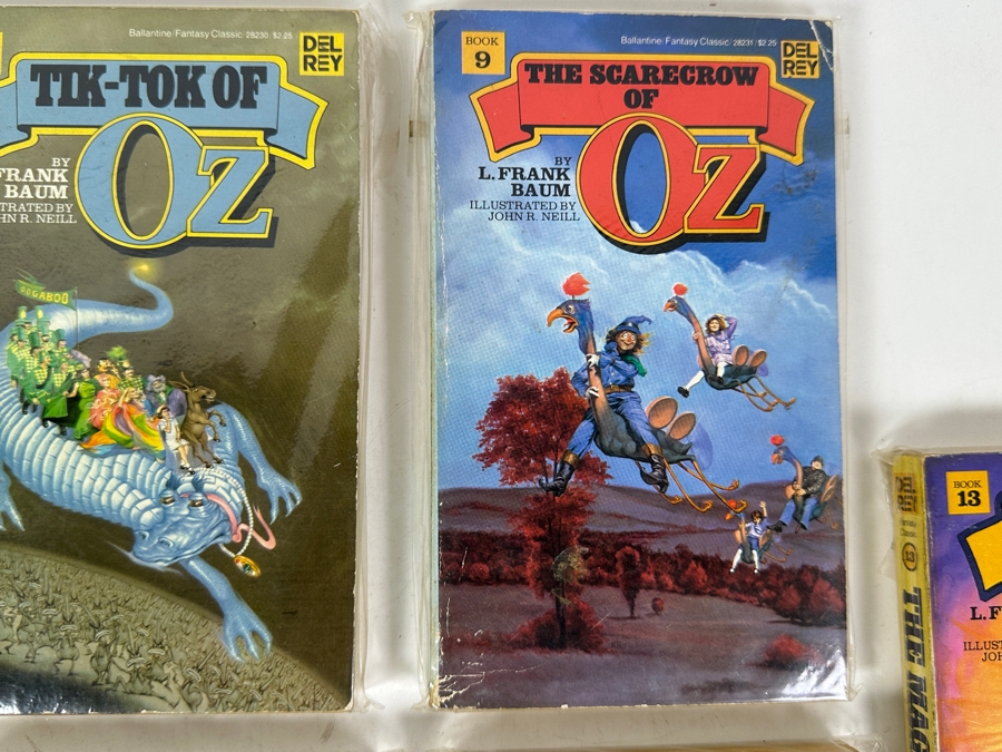 (7) L. Frank Baum Oz Paperback Books: Wizard Of Oz Books 7 - 13 [Photo 4]