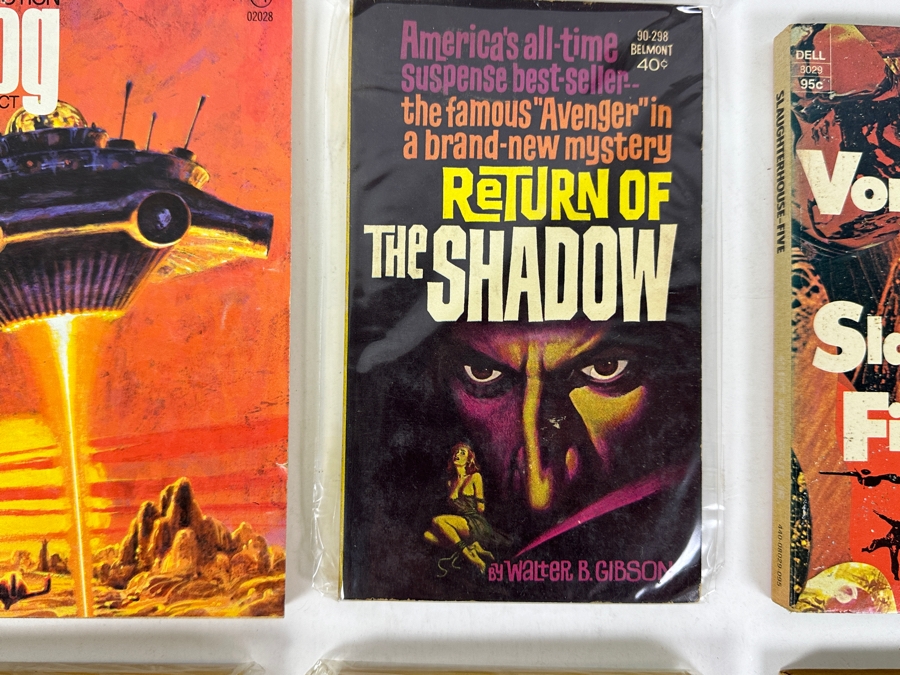 (6) Paperback Books [Photo 3]