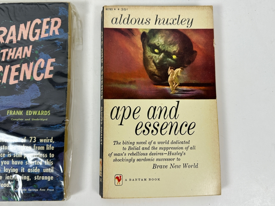 (6) Paperback Books [Photo 8]