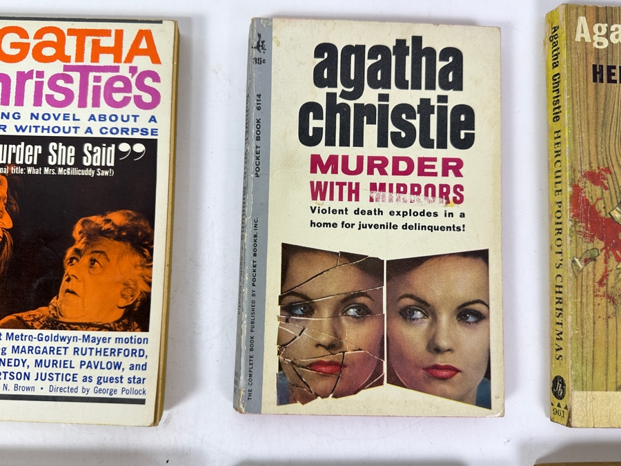 (8) Agatha Christie Mystery Paperback Books [Photo 4]