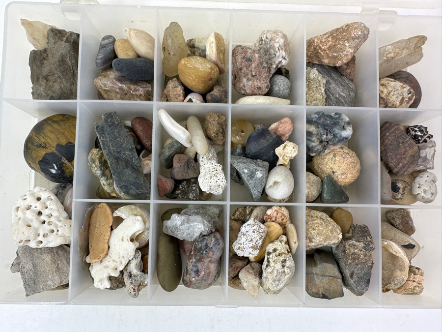 Tray Of Various Rocks & Minerals - See Photos
