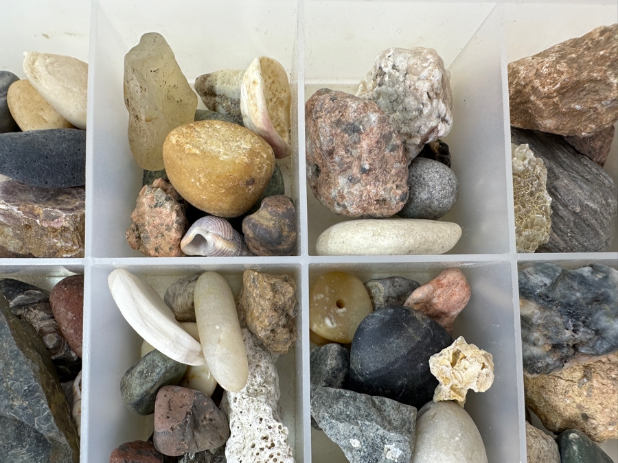 Tray Of Various Rocks & Minerals - See Photos [Photo 5]