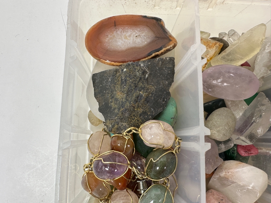 Tray Of Various Rocks & Minerals - See Photos [Photo 2]