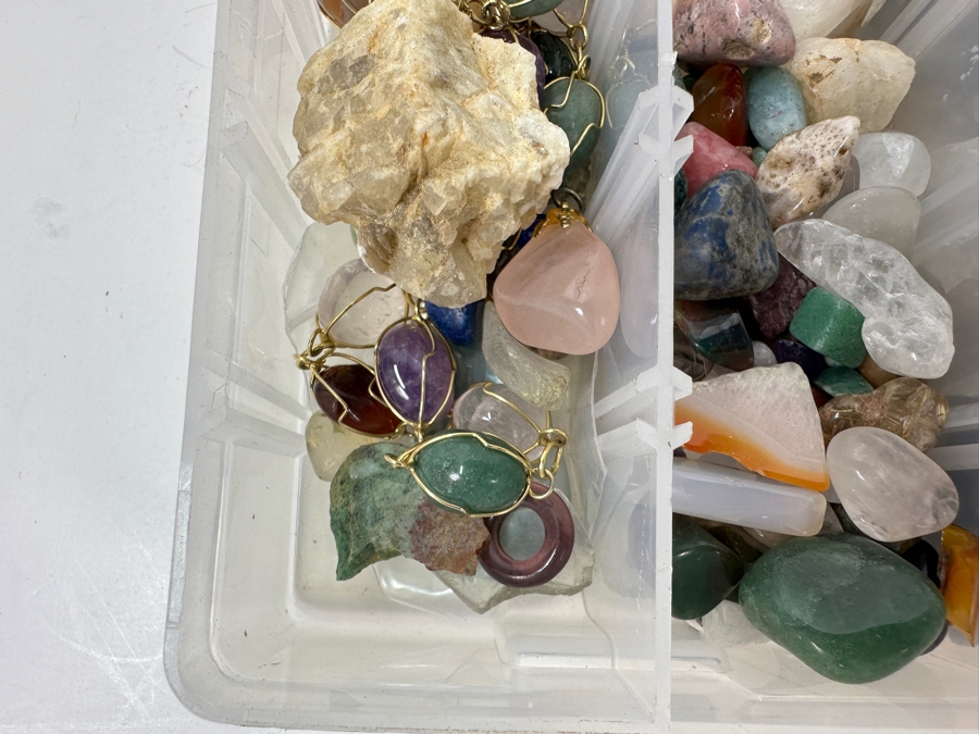 Tray Of Various Rocks & Minerals - See Photos [Photo 4]